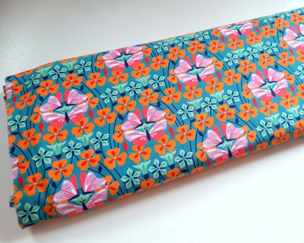 Jersey - Flora - Blumen - Schmetterline - grün