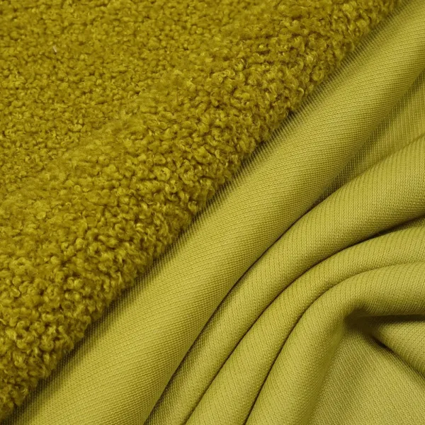 Preview: Bouclé Strick Teddystoff uni - kiwi