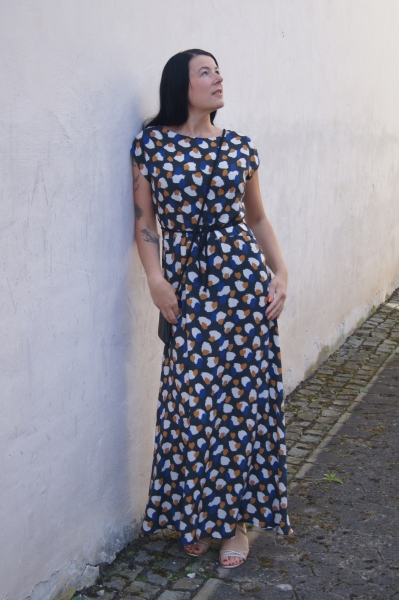Viskose- Webware - Antonia - Muster - schwarz - senf - royal