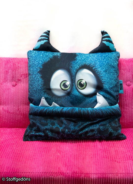 Monsta Pillow -  Panel für Kissen - Thorsten Berger - DIY - mit Fach für Bücher, Geschenke usw - petrol