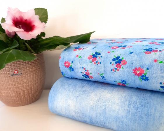 Sommersweat- French Terry - Melange - Batik - Blümchen - hellblau