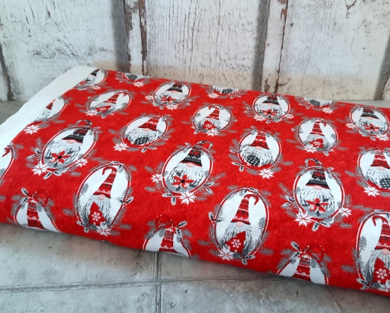 Hanging With My Gnomies by Fabric Editions - Wichtel rot