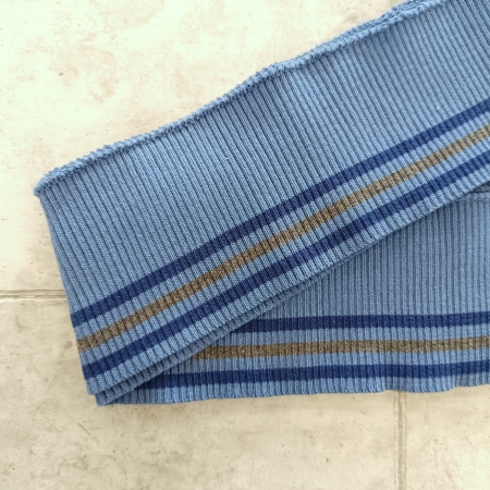 College Bündchen Bonnie - blau