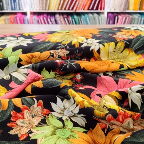 Viskose - Ecovero - Blumen - schwarz - bunt